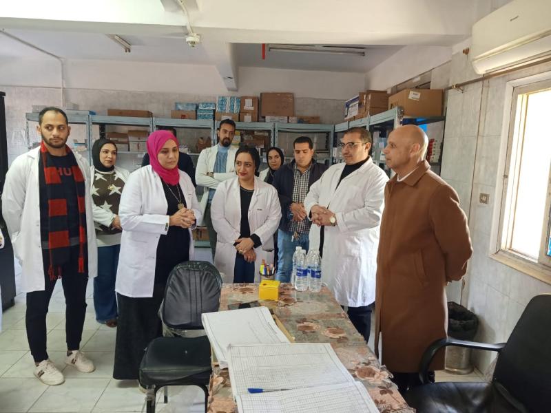 صحةالشرقية مسعود يتفقد الخدمة الطبية بمستشفى القنايات المركزي