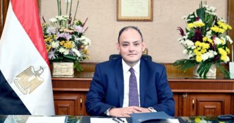 وزير التجارة يبحث مع وفد شركة بي إس إتش خططها المستقبلية بالسوق المصرية