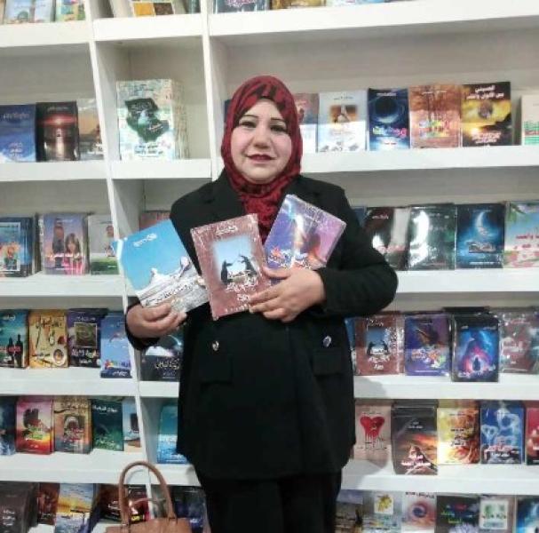 ٣ إصدارات للشاعرة والأديبة راقية محمود بالمعرض الدولى للكتاب