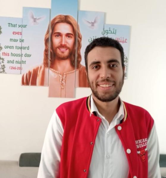 ”بيشوى سليمان” اول طالب مسيحى في مصر  يتخرج من قسم اللغة العربية والدراسات الإسلامية