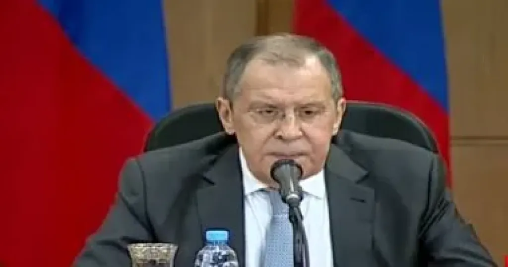 سفير روسيا بفنزويلا: موسكو ستنظر فى طلب كاراكاس للمساعدة حال وقوع هجوم أمريكى عليها