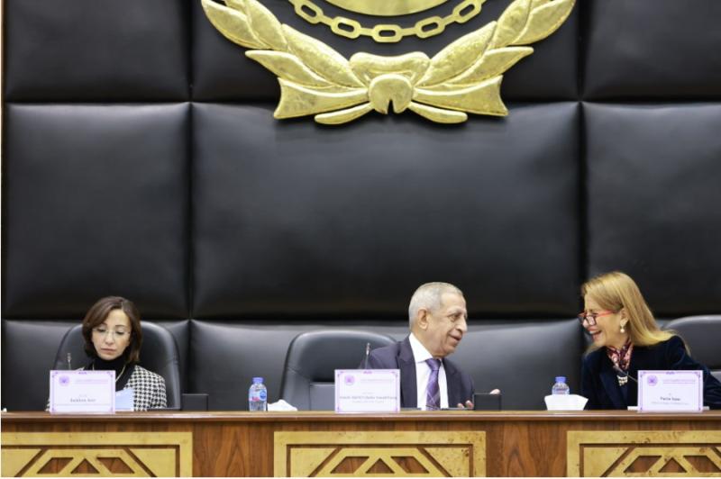 الأكاديمية العربية ومكتب اليونسكو الإقليمي بمصر والسودان يطلقان منصة المرأة العربية (صور)