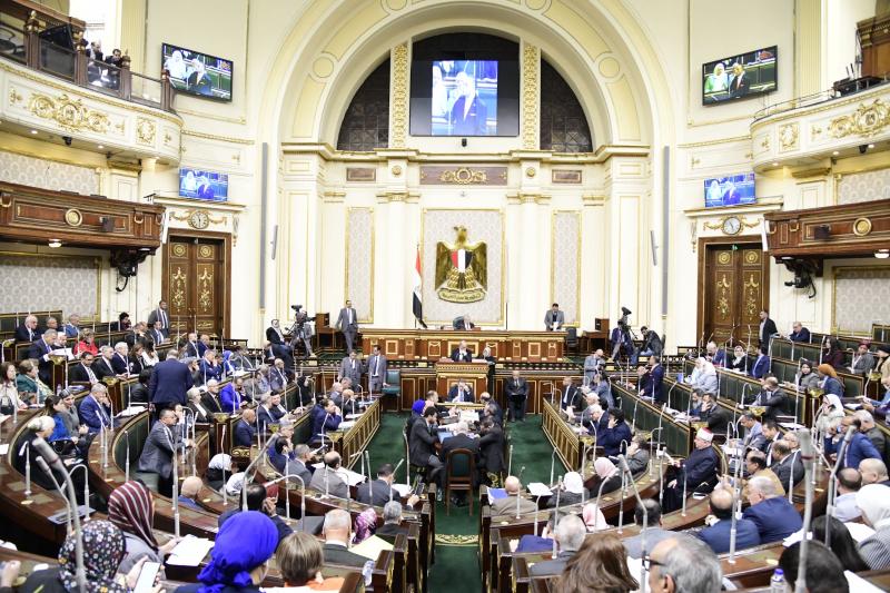 نص مشروع قانون تعجيل العلاوات والمعاشات وزيادة الحافز بعد موافقة البرلمان