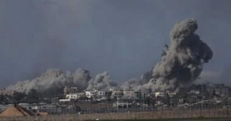 8 شهداء في قصف استهداف منازل وسط قطاع غزة