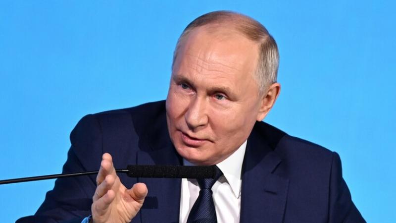 بوتين: روسيا حاولت إنهاء الحرب في أولها بالوسائل السلمية لكنهم كانوا يريدون كسب الوقت والخداع