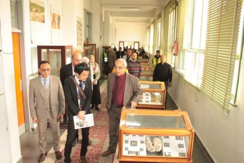 الوفد الياباني المشارك في الملتقى المصري الياباني في زيارة لمتحفيّ ”الجيولوجيا”  و”الفونا”