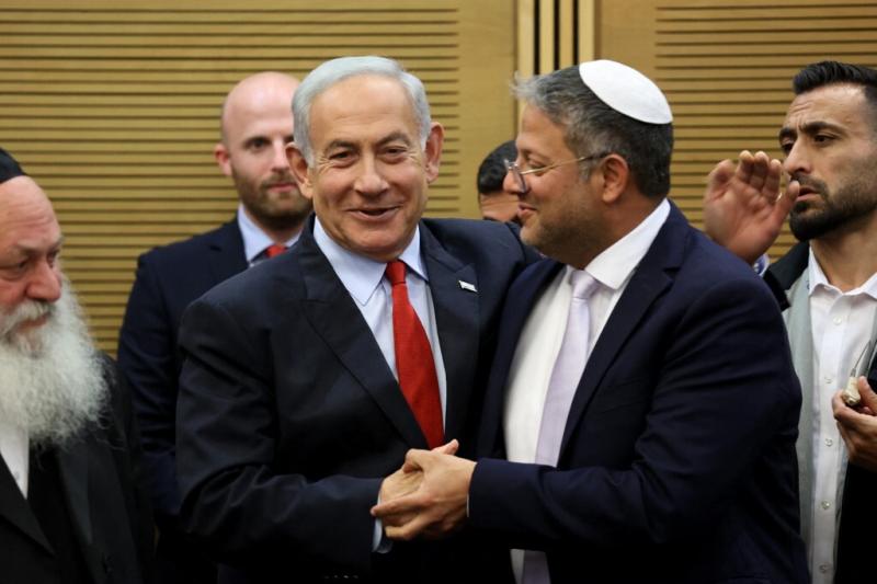 ”فاينانشيال تايمز”: المتطرفون في إسرائيل هم الذين يقودون نهج نتنياهو في حربه ضد حماس