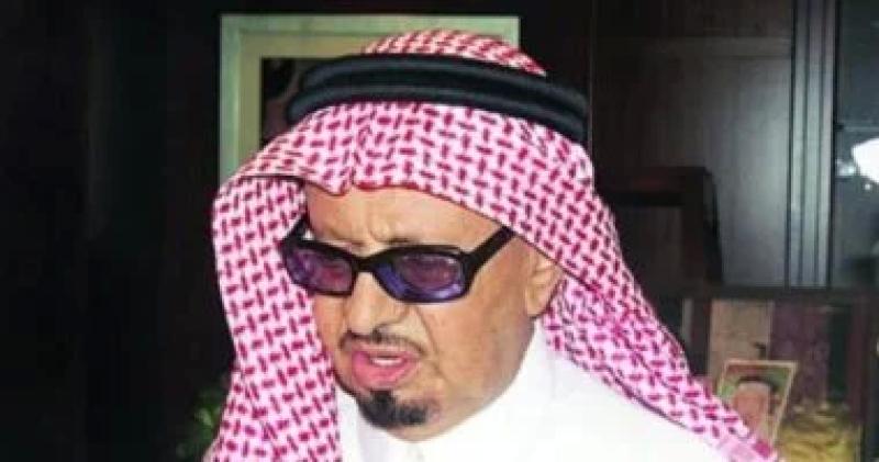 ملك المونولوج.. وفاة الفنان السعودي عبد العزيز الهزاع بعد صراع مع المرض