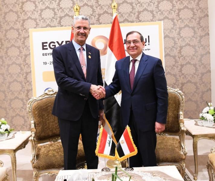وزير البترول يعقد جلسة مباحثات مع وزير النفط العراقي والوفد المرافق