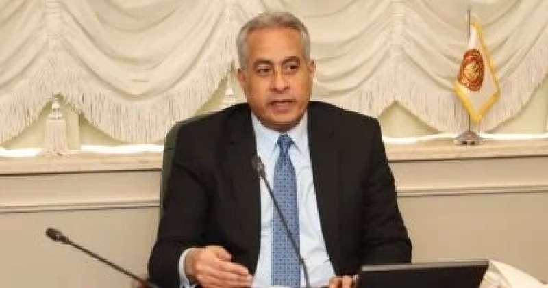 وزير العمل يشهد البث التجريبي لمنصة العمالة غير المنتظمة ببورسعيد غدا