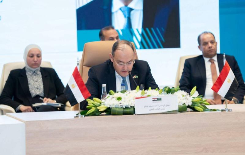وزيرا التجارة بمصر والسعودية يترأسان الاجتماع الوزاري للدورة الـ18 للجنة المشتركة بالرياض (صور)