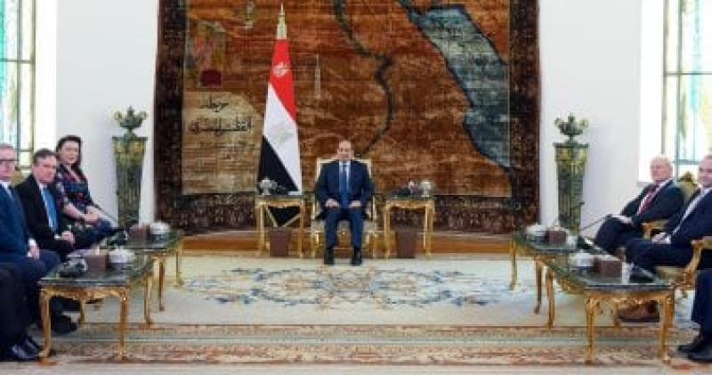 الرئيس عبد الفتاح السيسي والوفد البريطانى