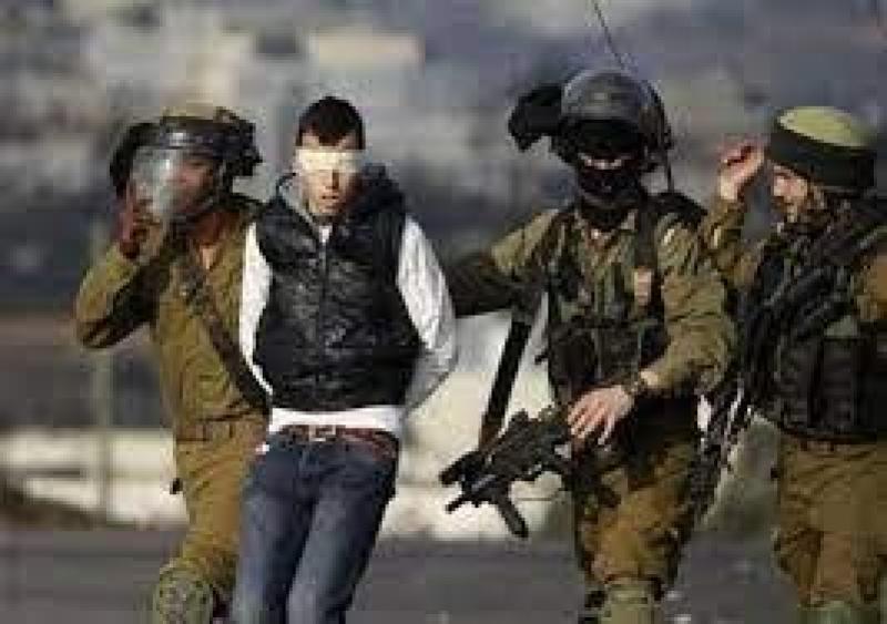 الاحتلال الإسرائيلي يعتقل فلسطينيين