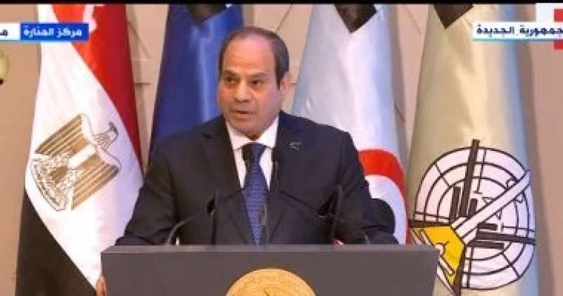 الرئيس السيسى: مصر جابهت فكرا منحرفا استباح مستقبلنا