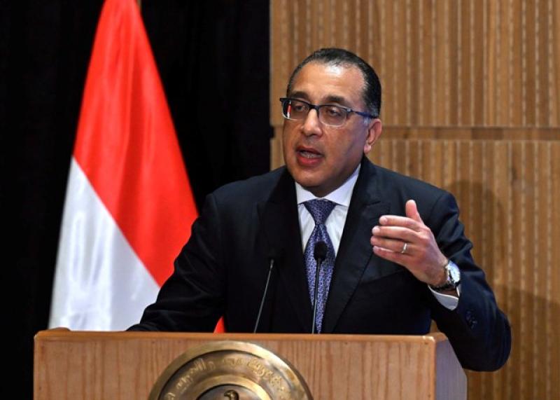 مدبولي يهنئ الشعب المصري بحلول شهر رمضان