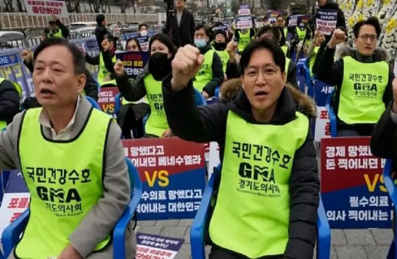 إضراب أطباء كوريا الجنوبية
