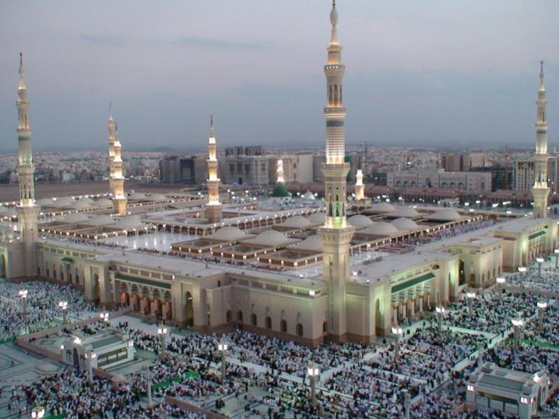 تهيئة سطح المسجد النبوي لاستقبال 90 ألف مصلٍ وصائم يوميًا في رمضان