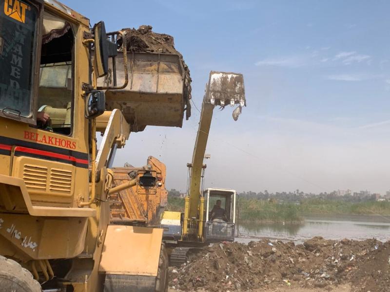 محافظ أسيوط: تنفيذ إزالة لتعدي على حرم النيل وأملاك الري بالتنسيق