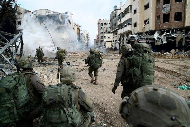 مقتل جندى للاحتلال فى معارك مجمع الشفاء بغزة والإجمالي 595 قتيلا منذ 7 أكتوبر