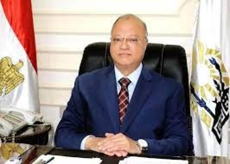 محافظ القاهرة يتفقد مواقف النقل الجماعي لمتابعة الالتزام بالتعريفة الجديدة  محمود