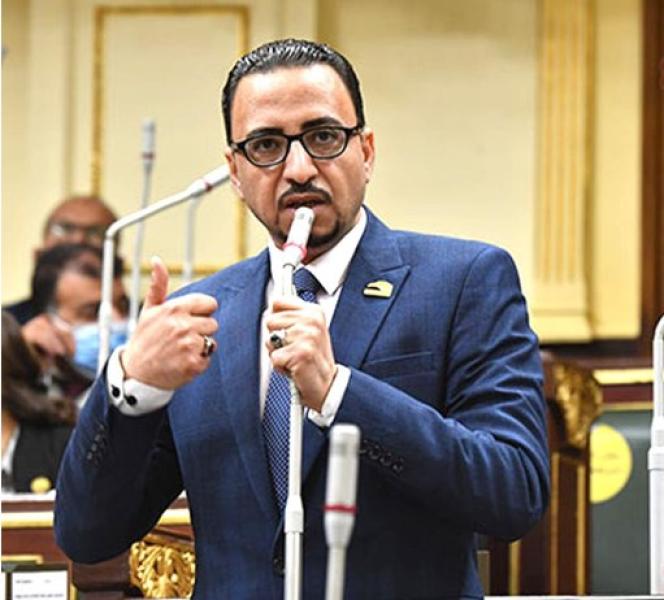 النائب محمد عزت القاضي يهنئ الرئيس والقوات المسلحة بالذكرى الـ42 لتحرير سيناء