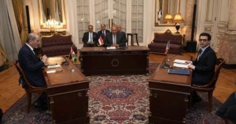 وزراء خارجية مصر والأردن وفرنسا