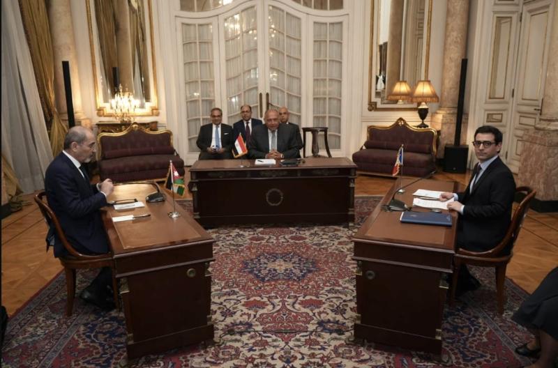وزير خارجية الأردن: توافقنا على رفض استخدام التجويع كأداة حرب بغزة