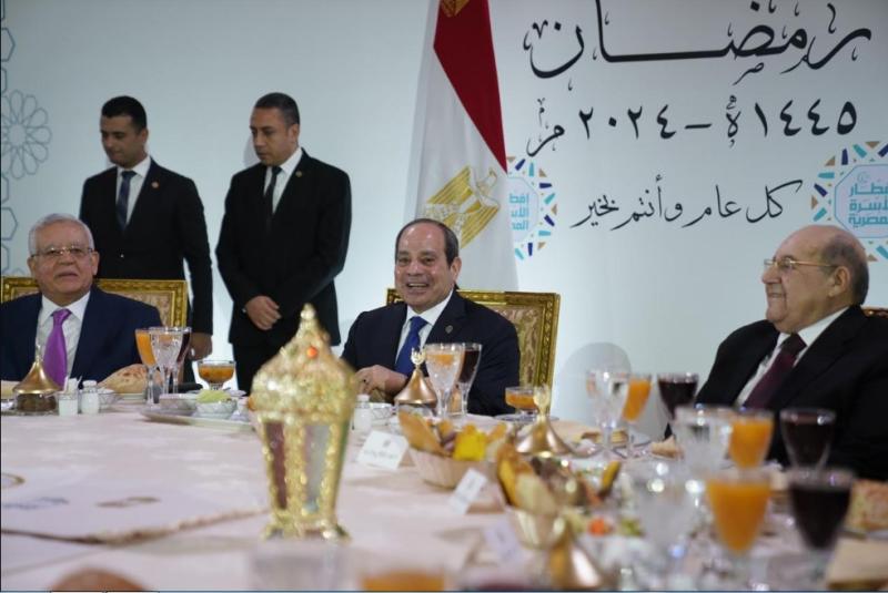 كلمة الرئيس عبدالفتاح السيسي خلال مشاركته بحفل إفطار الأسرة المصرية