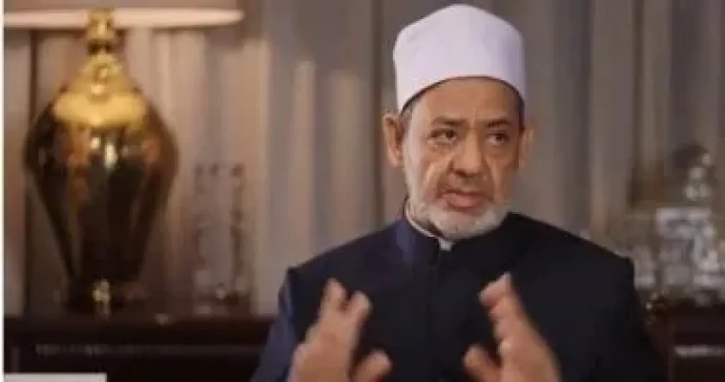 شيخ الأزهر يهنئ الرئيس السيسي والقوات المسلحة بذكرى انتصار العاشر من رمضان