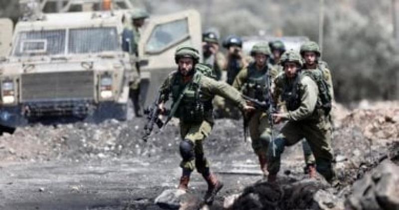 الجيش الإسرائيلى يعلن اغتيال قيادى بارز فى حماس وسط غزة بغارة جوية
