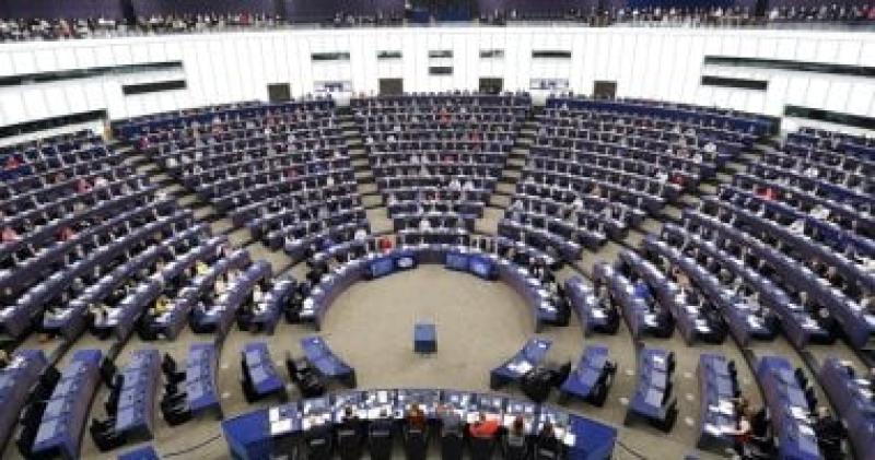 أوروبا تستعد لاختيار 705 أعضاء فى البرلمان.. وتوقعات بتصاعد اليمين المتطرف