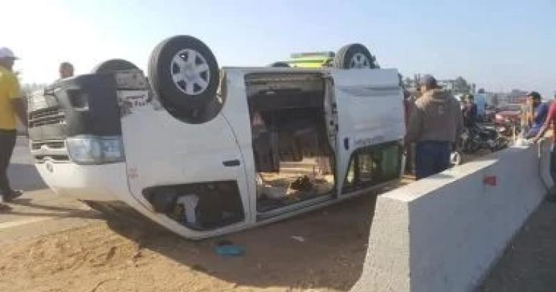 مصرع 3 فتيات  وإصابة 8 مواطنين آخرين فى حادث على طريق جناكليس  بالبحيرة