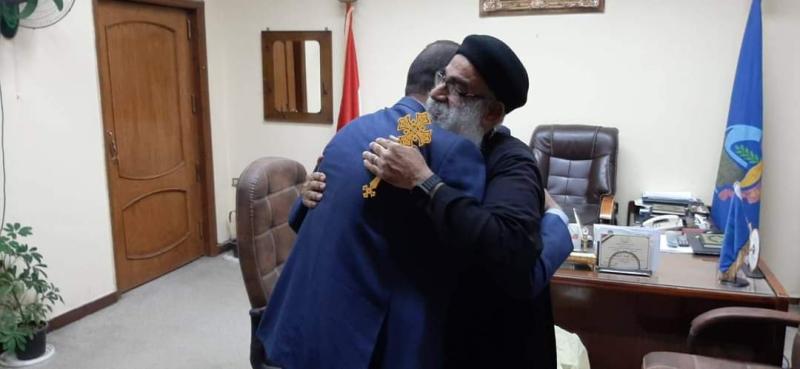 رئيس مركز ومدينة دمنهور يستقبل القمص سيلا سامي راعى  كنيسة مار يوحنا