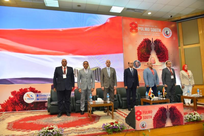 رئيس جامعة أسيوط يشهد انطلاق المؤتمر السنوي الثامن لجمعية جنوب الوادي المصرية لأمراض وحساسية الصدر