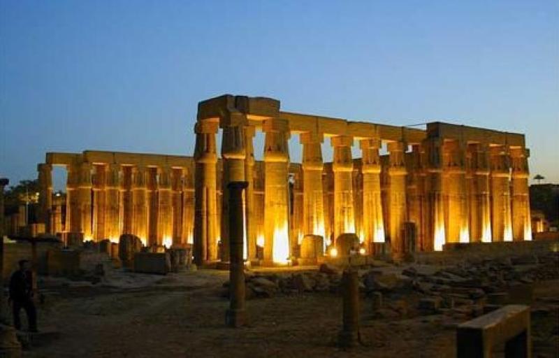 مصر تُكرم مبرمجي العالم بزيارة معبد الكرنك