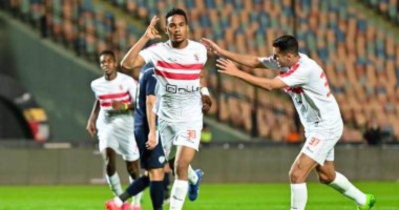 حكم القمة يلغي ركلة جزاء للزمالك أمام الأهلي في الدوري المصري