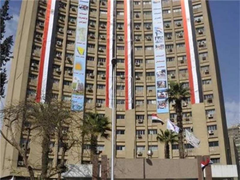 انطلاق فعاليات ملتقى توظيف كلية الاقتصاد والعلوم السياسية بجامعة القاهرة برعاية وزارة الشباب