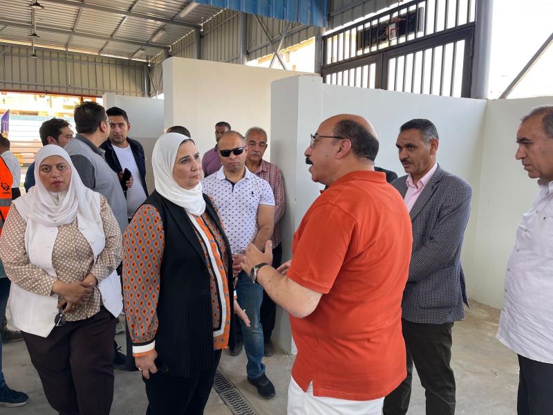 وزيرة التضامن تتفقد سوق الأحمدية الحضاري بمحافظة أسوان.. وتعلن عن مفاجاة للعمالة غير المنتظمة
