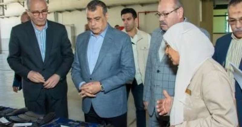 ”وزير الدولة للإنتاج الحربى” فى زيارة مفاجئة لشركة أبو زعبل للصناعات المتخصصة