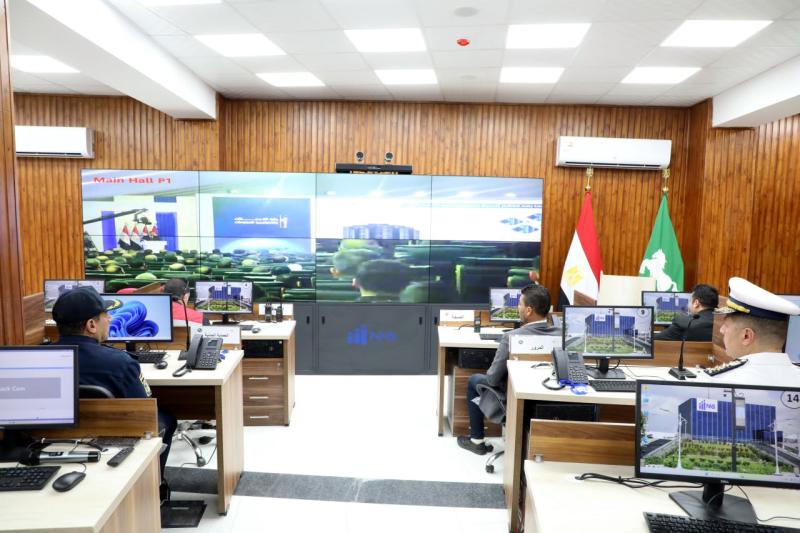 محافظ الشرقية يُعلن بدء تشغيل مركز سيطرة الشبكة الوطنية للطوارئ