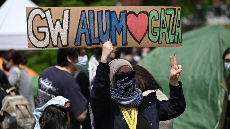 التظاهرات الطلابية الداعمة لفلسطين بأمريكا