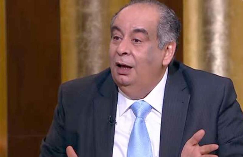 يوسف زيدان يرد على اتهامه بالتقليل من قيمة عميد الأدب العربي