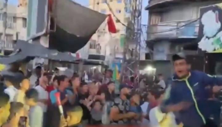 القاهرة الإخبارية: احتفالات لأهالي رفح الفلسطينية بعد إعلان موافقة حماس علي وقف إطلاق النار| صور