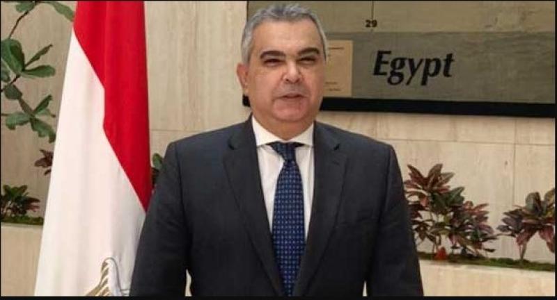 السفير المصري في واشنطن يؤكد رفض مصر القاطع لسيناريوهات التهجير القسري لاهالي قطاع غزة