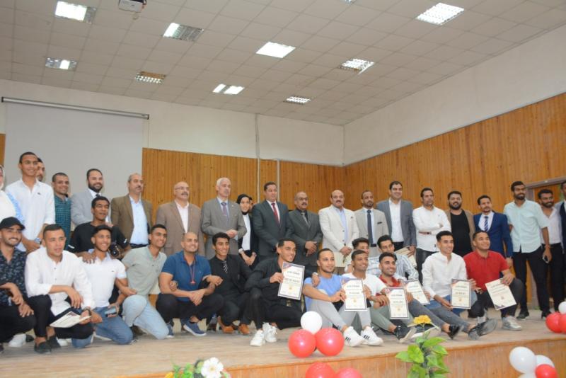 برعاية الدكتور المنشاوي:  جامعة أسيوط تحتفل بختام  الأنشطة الطلابية لكلية التربية الرياضية