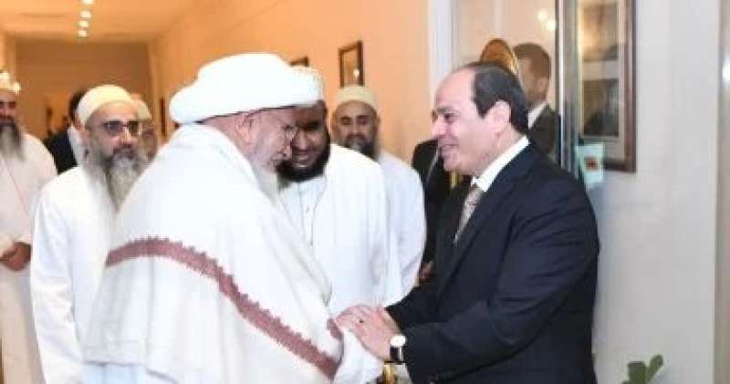سلطان البهرة يشيد بسعى مصر الدؤوب لإنهاء الحروب والنزاعات وإرساء السلام بالعالم