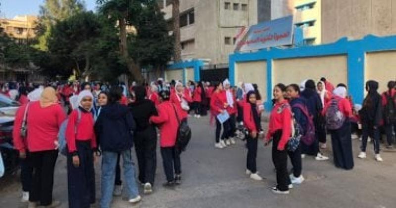 طلاب أولى ثانوى