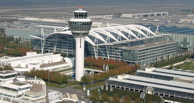 انتشار الشرطة في مطار ميونيخ الدولي واعتقال 8 أشخاص إثر احتجاجات نشطاء المناخ