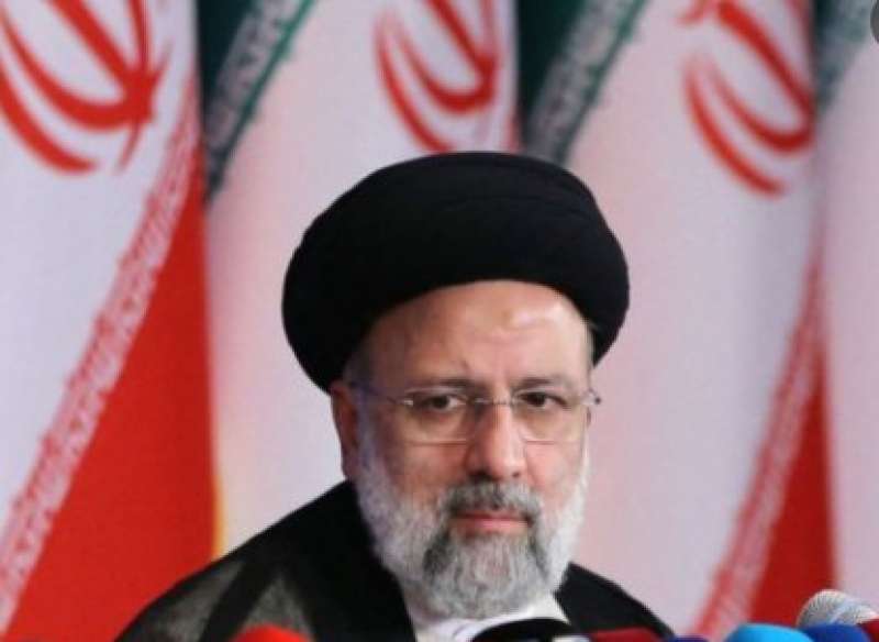 إعلان مؤسف من الحكومة الإيرانية بشأن سقوط مروحية رئيسي.