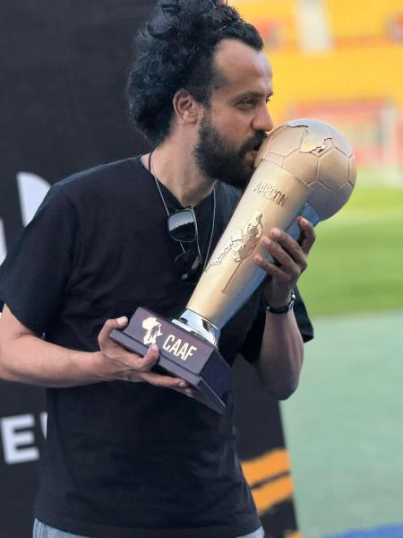 خالد عبد الحفيظ:منتخب مصر للساق الواحدة قادر على الفوز بلقب البطولة الافريقية